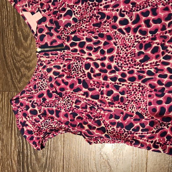 ❤️ LILLY PULITZER GIGI GIRAFFE LIGHTWEIGHT COTTON TOP, XS - Picture 2 of 5